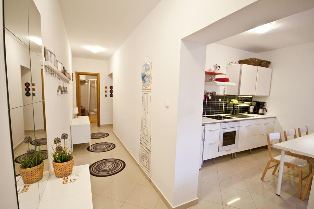 Adela Apartments Dramalj Exterior foto